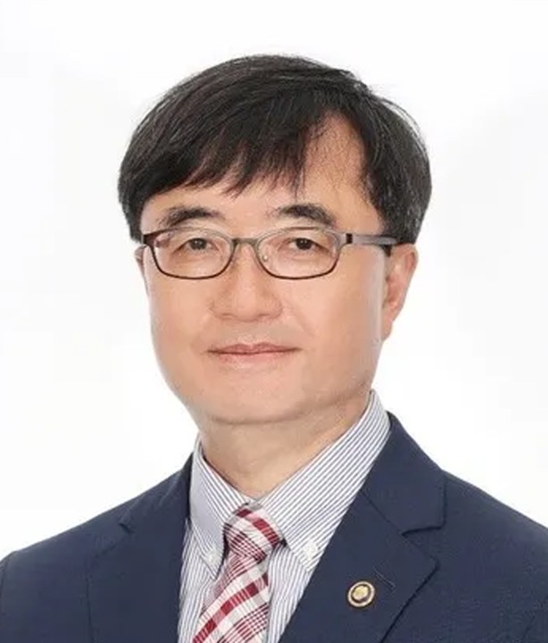 임기근 사진